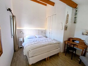 1 bedroom, free WiFi