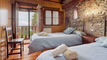 2 habitaciones, tabla de planchar con plancha y wifi gratis