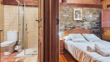 Een douche, een haardroger, handdoeken