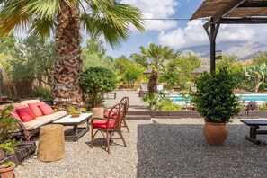 Terrace/patio - Country House 'Villa Pinale Álora' with Mountain View, Wi-Fi and Air Conditioning (Álora)