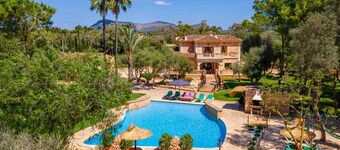 Villa 'Florentina' with Private Pool, Wi-Fi and Air Conditioning
