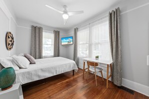 6 soveværelser, skrivebord, strygejern/strygebræt, gratis Wi-Fi