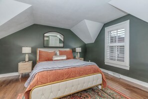 3 bedrooms, WiFi, bed sheets