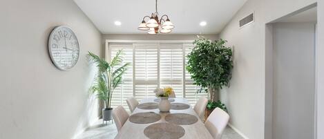 تناول الطعام