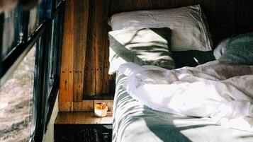 1 habitación y ropa de cama