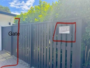 Property grounds - PA2 Noosa Sunshine Beach,RENO 2025,PETS (Sunshine Beach)