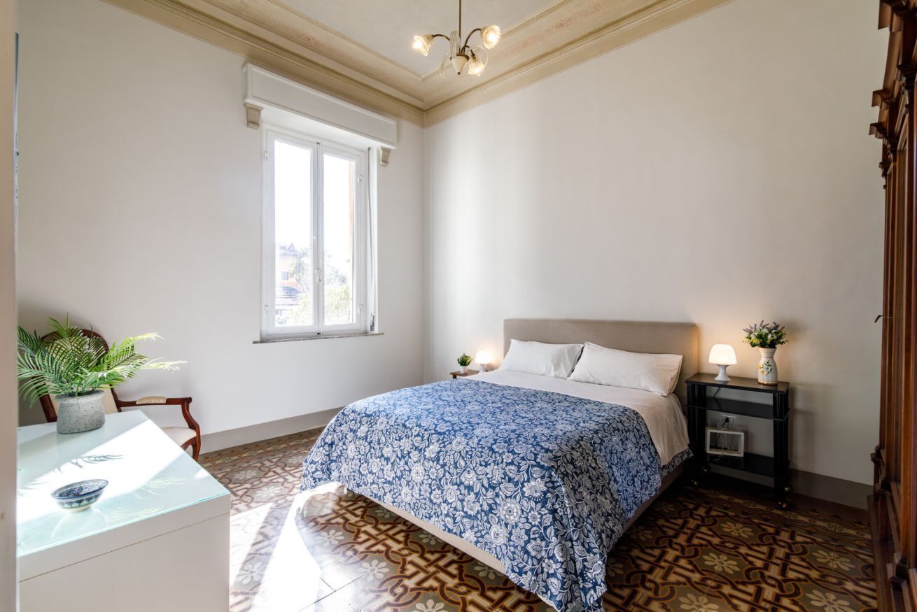 3 slaapkamers, een strijkplank/strijkijzer, wifi, beddengoed