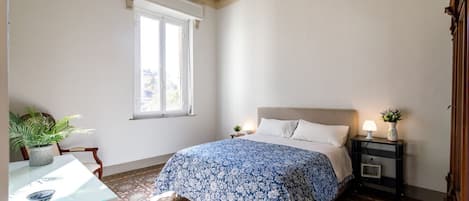 3 chambres, fer et planche Ă repasser, Wi-Fi, literie fournie
