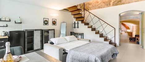 1 chambre, fer et planche à repasser, Wi-Fi, literie fournie