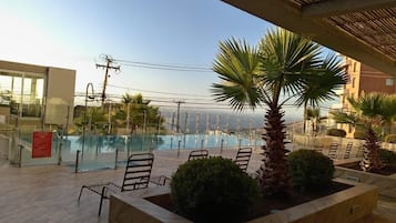 Indoor pool, outdoor pool