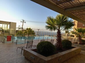 Indoor pool, outdoor pool