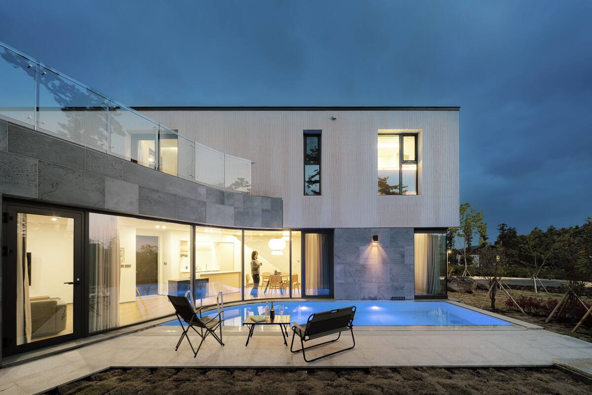 Pool Suite | 起居区