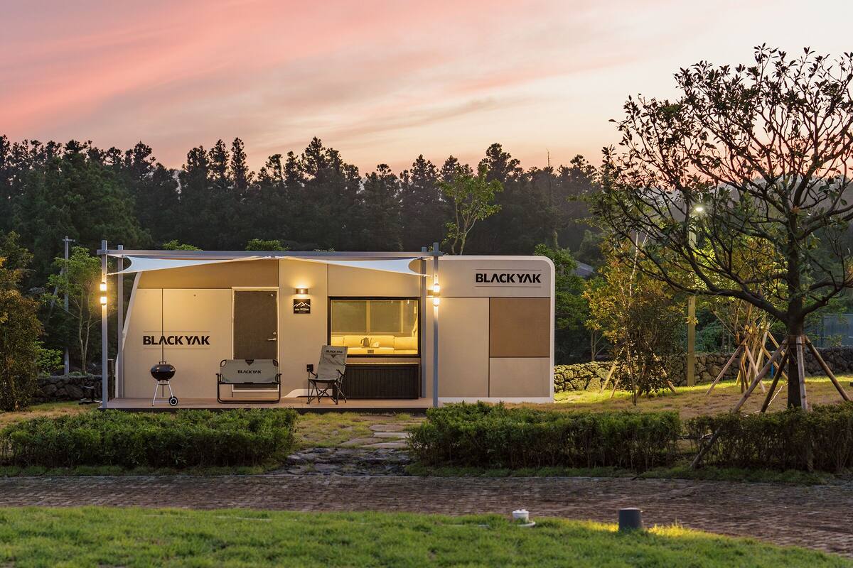 Caravan | 羽绒被、遮光窗帘、熨斗/熨板、免费 WiFi