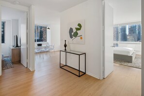 2 chambres, fer et planche à repasser, Wi-Fi gratuit, draps fournis