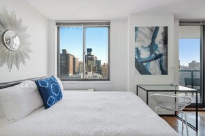 Unclassified image, 3 of 10, button