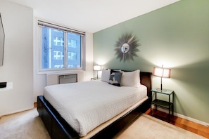 Luokittelematon kuva, 3 kautta 7, painike