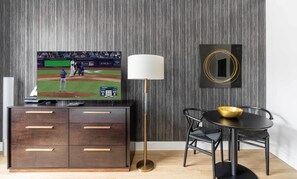 Imagen sin descripción, 5 de 8, botón