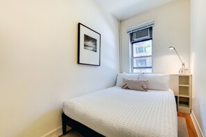 1 chambre, fer et planche à repasser, Wi-Fi gratuit