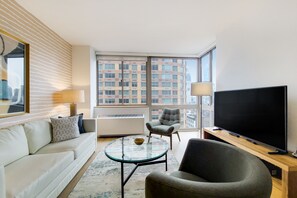 صورة غير مصنفة، 3 من 8، زرّ