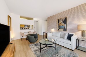 صورة غير مصنفة، 2 من 8، زرّ