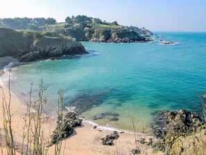 Beach - La Fée Margot by Interhome (Saint-Glen)