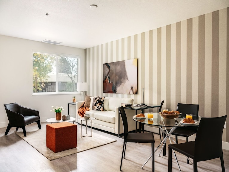 Modern One Bedroom In Silicon Valley - Mountain View, CA