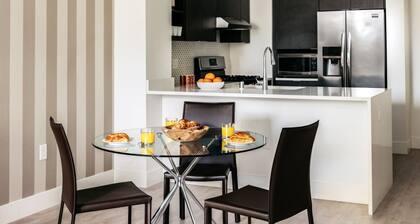 Silicon Valley One Bedroom with Terrace