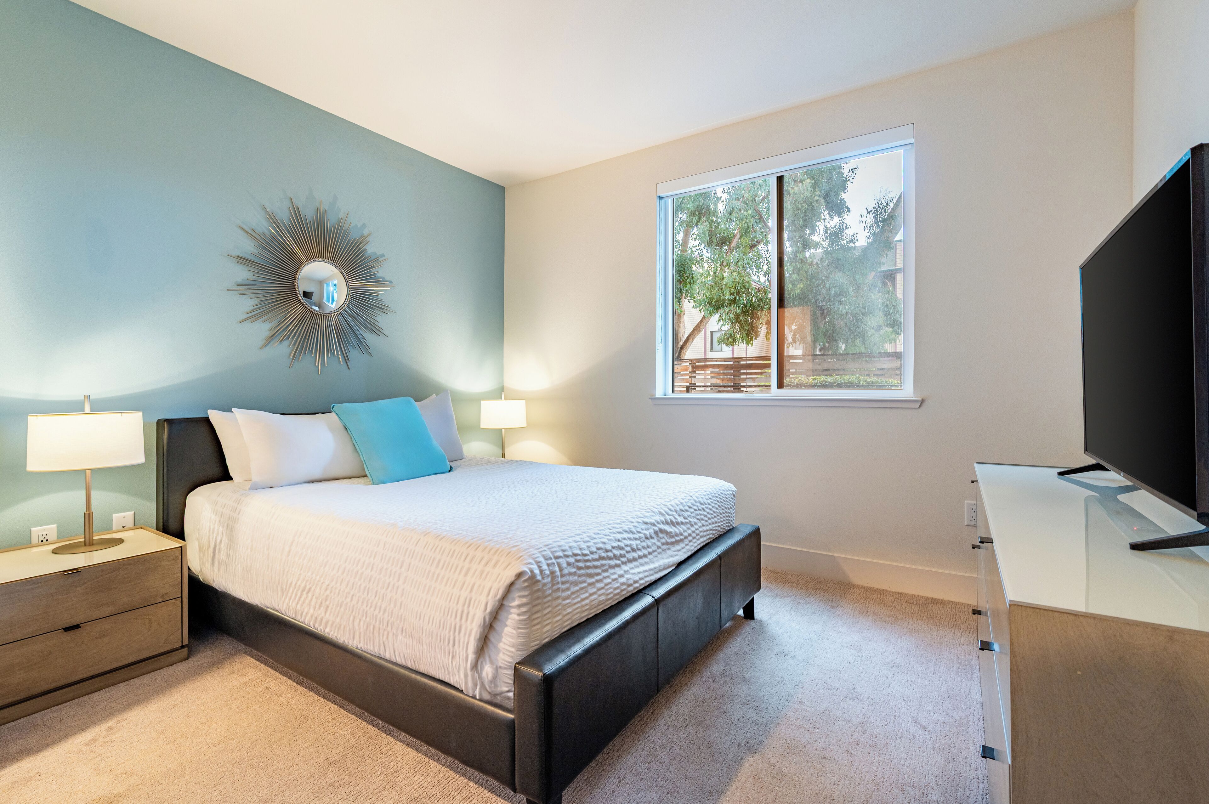 1 bedroom, iron/ironing board, free WiFi