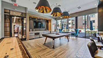 Spielezimmer