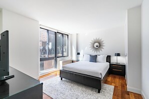1 bedroom, iron/ironing board, free WiFi - Modern 1 Bedroom in Gramercy with Private Balcony (New York)