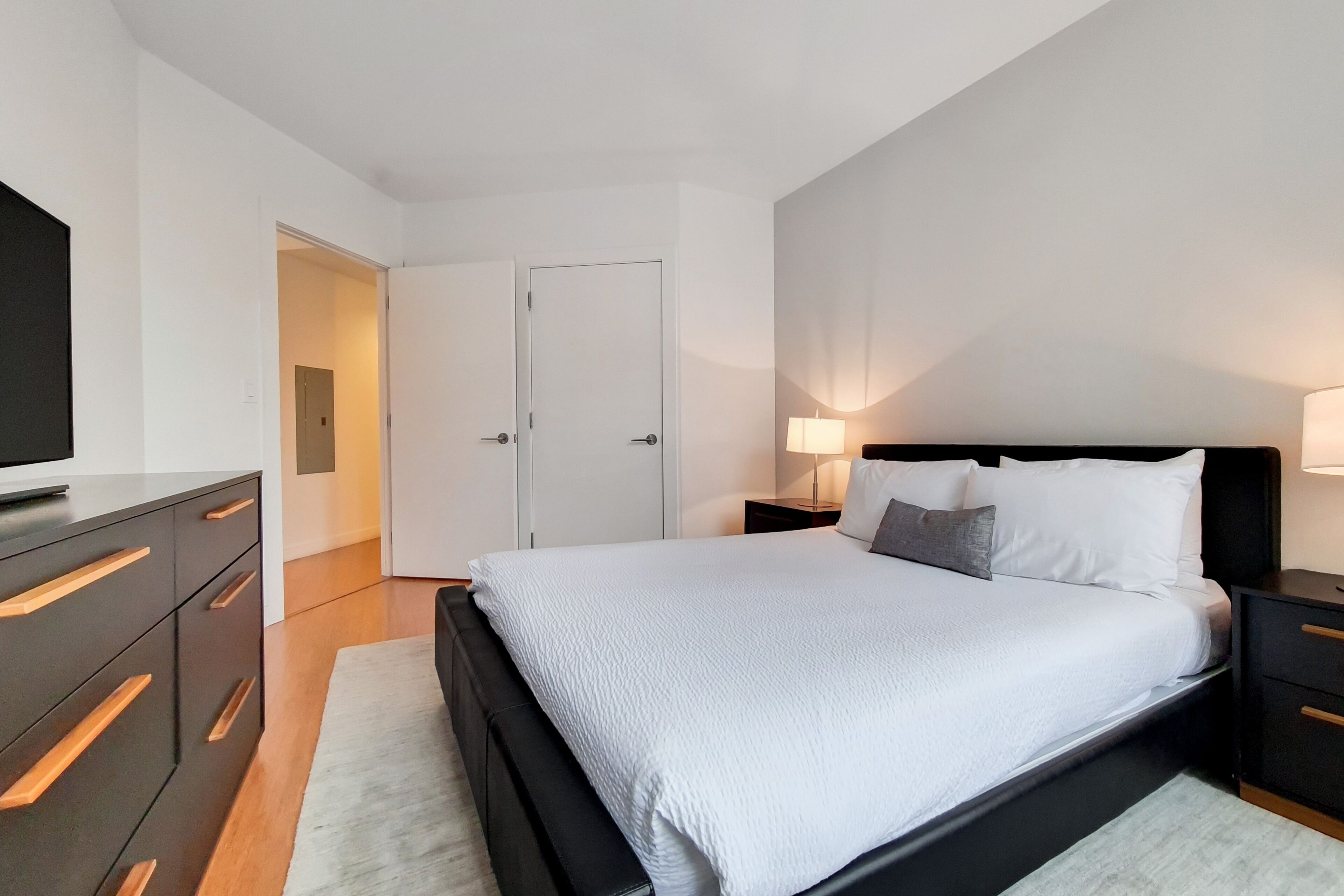 1 bedroom, iron/ironing board, free WiFi