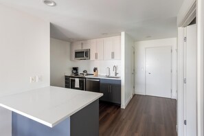 Imagen sin descripción, 2 de 10, botón