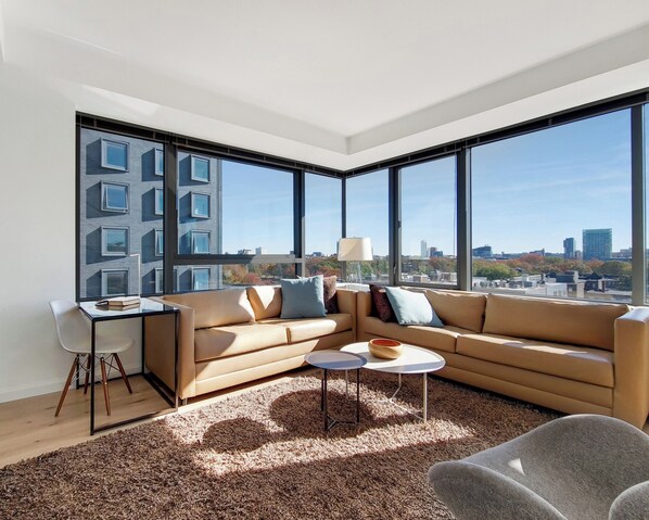 Imagen sin descripción, 1 de 9, botón