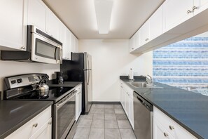 Uklassifisert bilde, 5 av 7, knapp