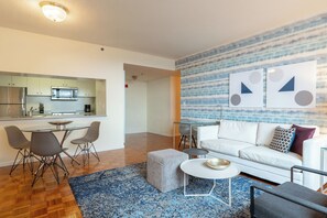 Imagen sin descripción, 2 de 9, botón