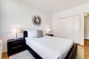 1 bedroom, iron/ironing board, free WiFi