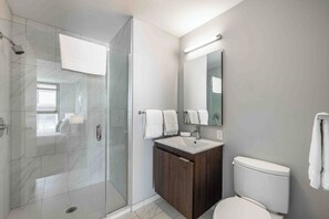 Unclassified image, 5 of 11, button