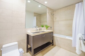 Unclassified image, 4 of 6, button