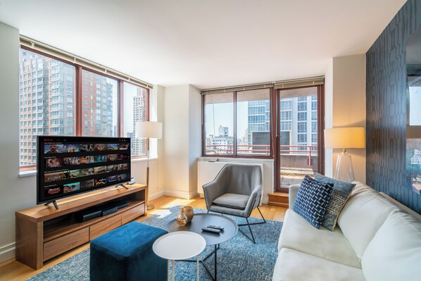 Unclassified image, 1 of 12, button