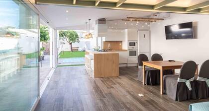 Small house with garden and pool