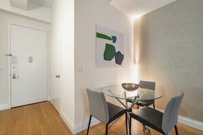 Image sans description, 5 de 8, bouton