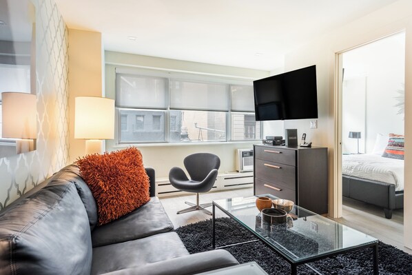 1 habitación, tabla de planchar con plancha y wifi gratis 