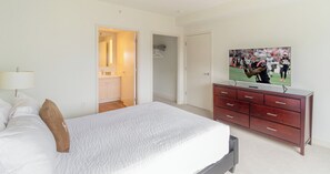 Unclassified image, 2 of 9, button