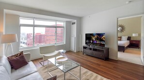 1 chambre, fer et planche à repasser, Wi-Fi gratuit, draps fournis