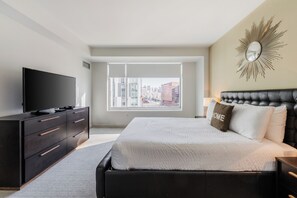 Unclassified image, 4 of 8, button