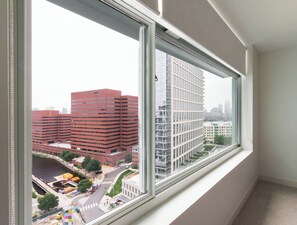 Unclassified image, 4 of 9, button - Modern One Bedroom with Amenities in Cambridge, MA (Cambridge)