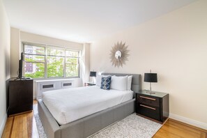 Unclassified image, 5 of 9, button - Well Designed Two Bedroom in Murray Hill Building (New York)