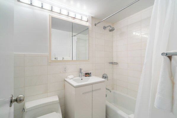 Unclassified image, 1 of 9, button