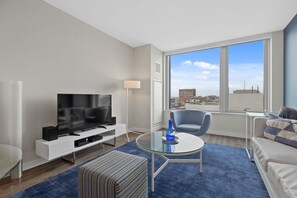 TV - Gorgeous One Bed in Amenity-Rich Community (Boston)