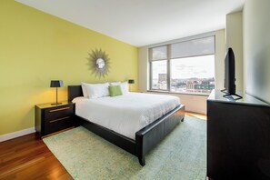 مكواة/لوح كي وواي فاي مجانًا وملاءات أسرّة